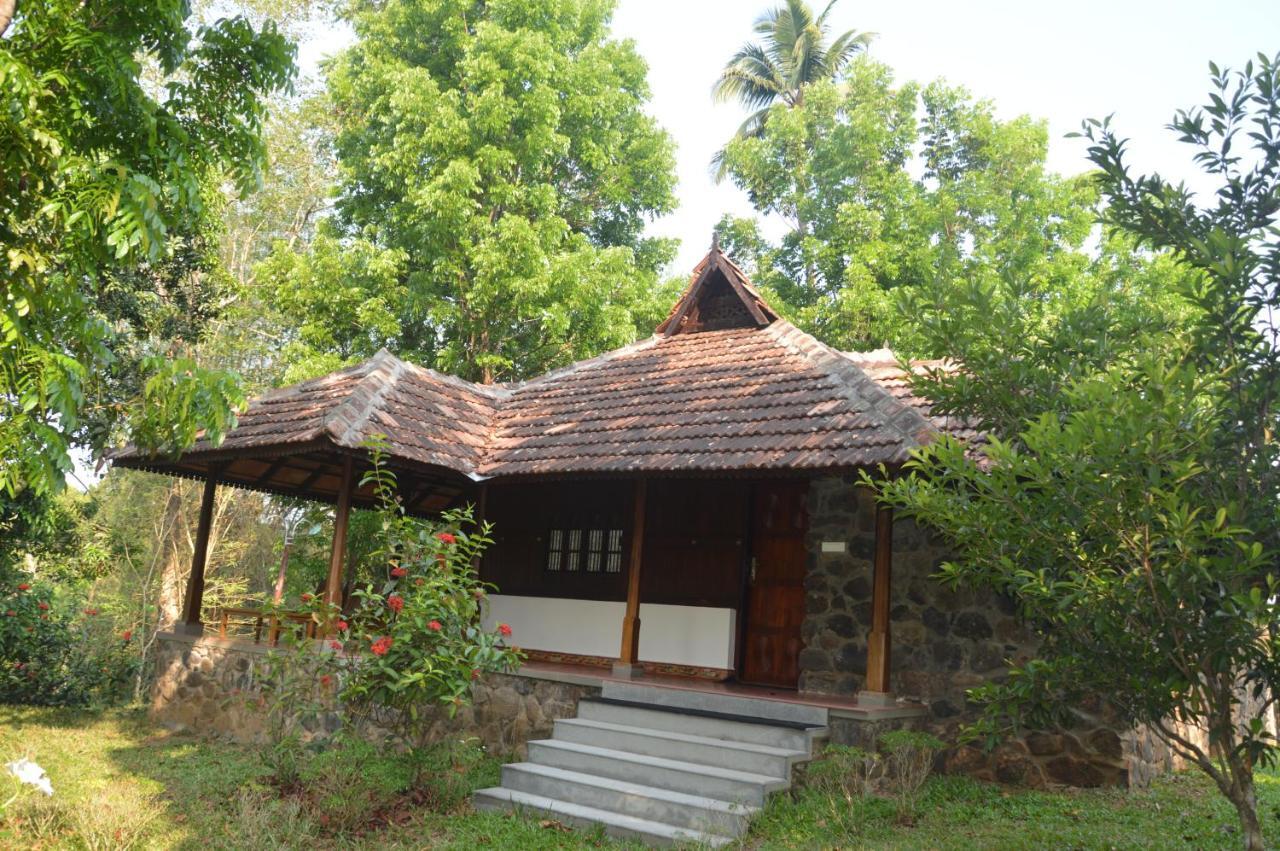 Quiet By The River- Cgh Earth Thodakayam Exterior photo